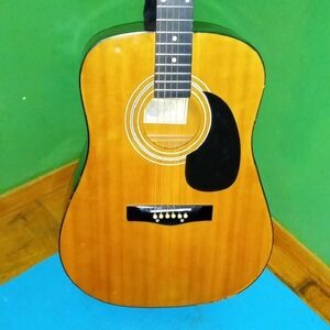 Natural Wood Dreadnought Acoustic Guitar - Honey Finish